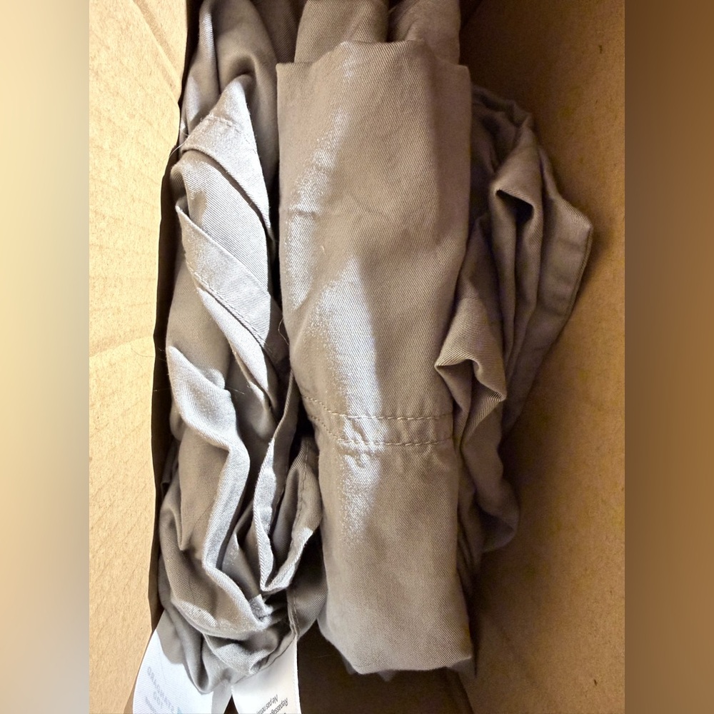 Gray Bamboo Rayon Standard Sheet Set Soft and Silky NWOT - Picture 2 of 8